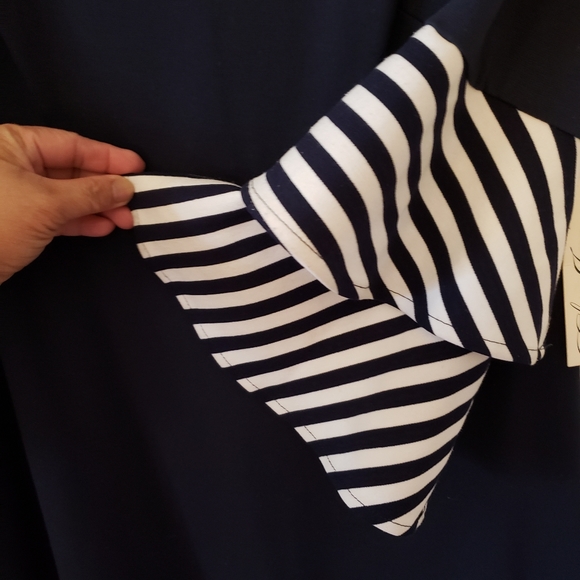 ELIZA J NAVY WITH NAVY & WHITE STRIPES BELL SLEEVES IN SIZE 6 - Picture 2 of 14